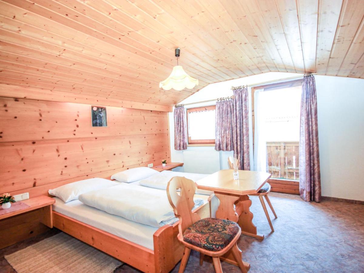Holiday Home Hoelzl By Interhome Flirsch Exteriör bild